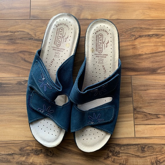 fly flot anatomic sandals